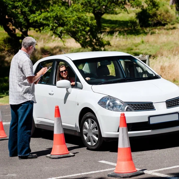 Defensive Fahrtechnik meistern